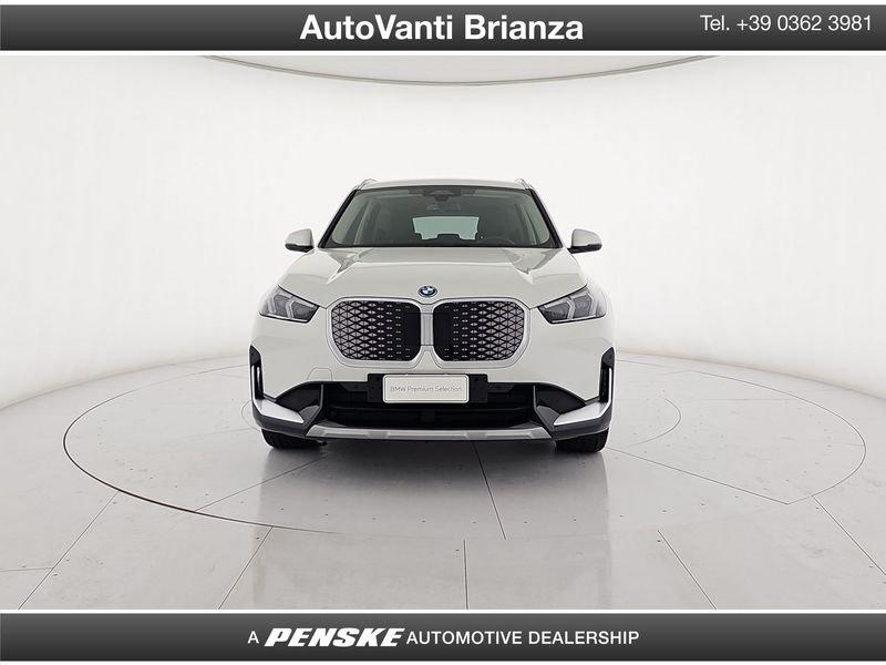 BMW iX1 eDrive 20 X-Line Special Edition