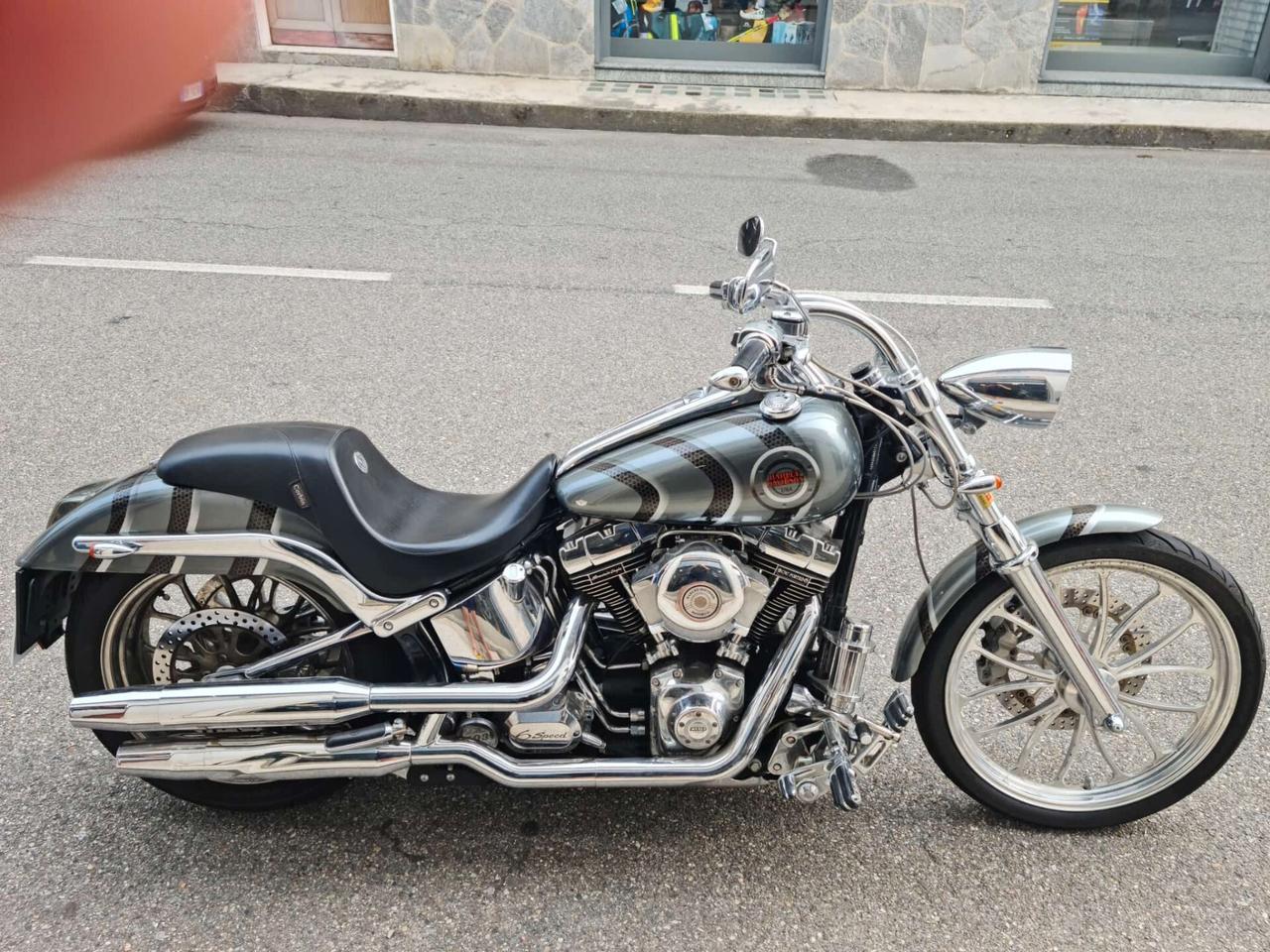 Harley-davidson 1450 Softail Deuce centenario