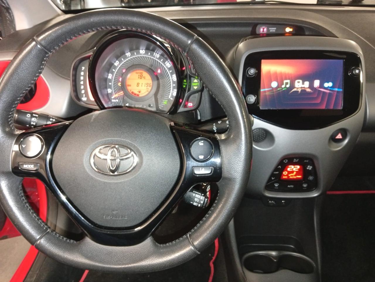 Toyota Aygo 1.0 VVT-i 72 CV 5 porte x-play