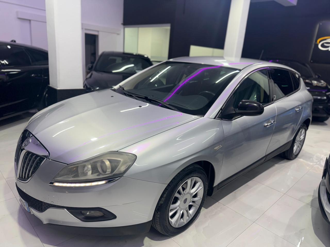 Lancia Delta 1.6 MJT DPF Platino