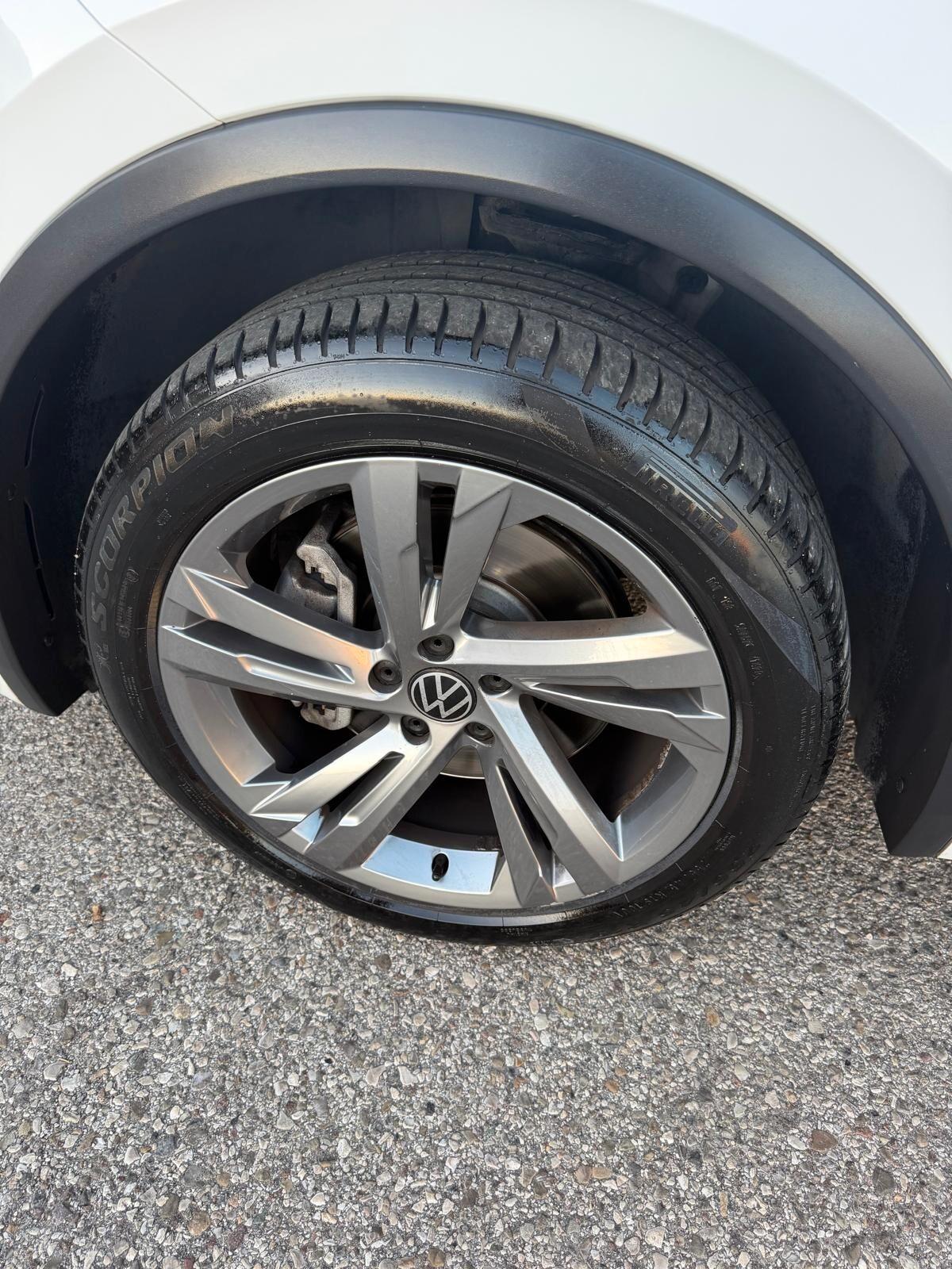 Volkswagen Tiguan 2.0 TDI 200 CV SCR DSG 4MOTION R-Line