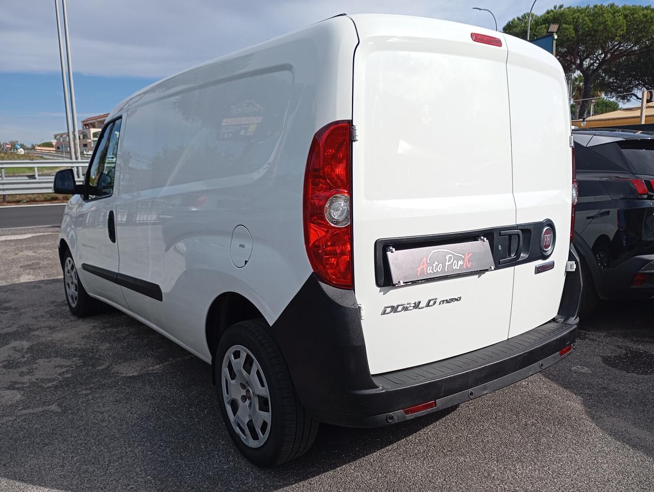 Fiat Doblo Cargo Maxi 1.6 Mjt 105CV Bus. 3 Posti