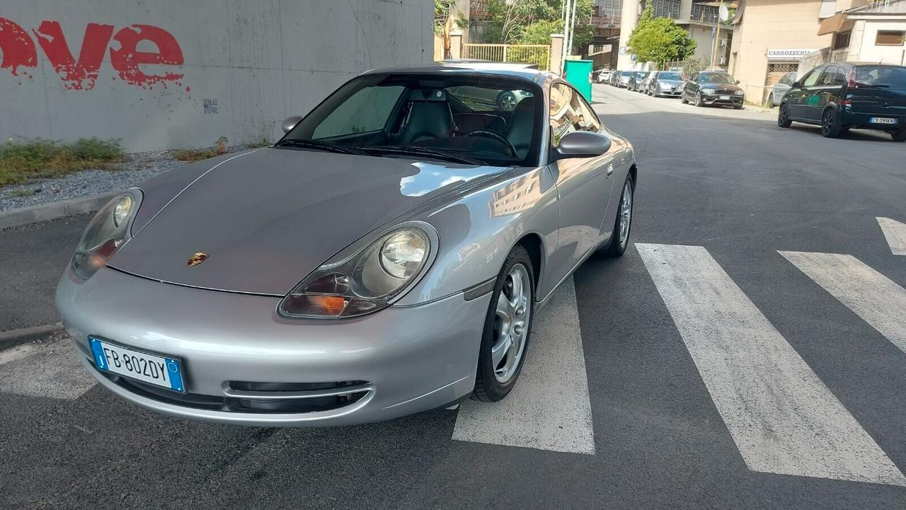 Porsche 996 Carrera 4 cat Coupé MOTORE NUOVO
