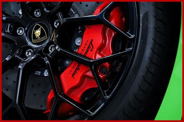 LAMBORGHINI Huracan Huracán 5.2 V10 EVO Coupé