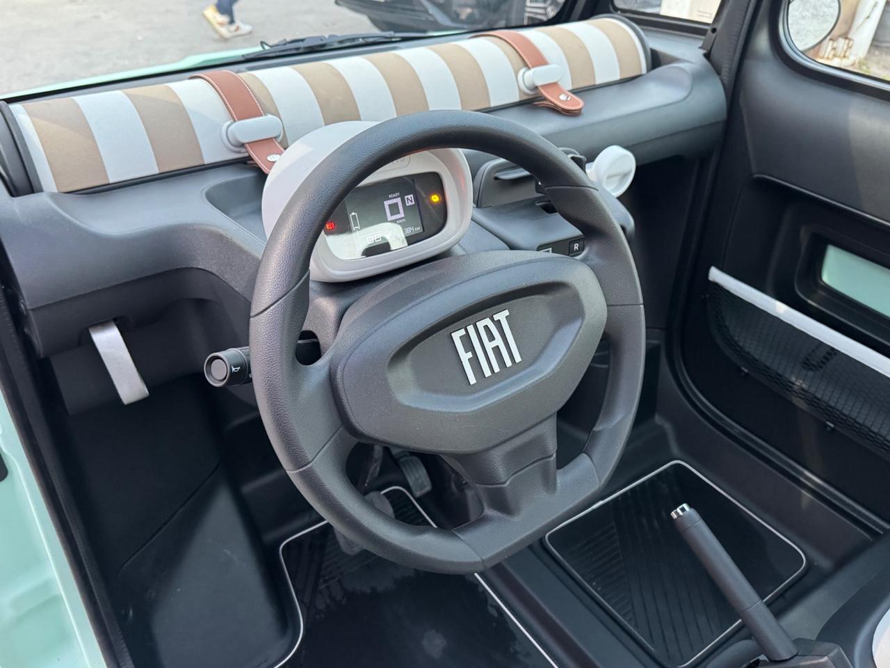 Fiat Topolino Elettrica tetto panoramico CON 300KM