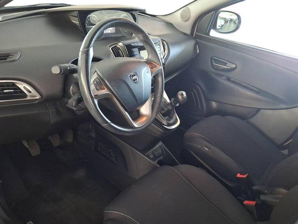 Lancia Ypsilon 5 Porte 1.0 FireFly Hybrid Gold