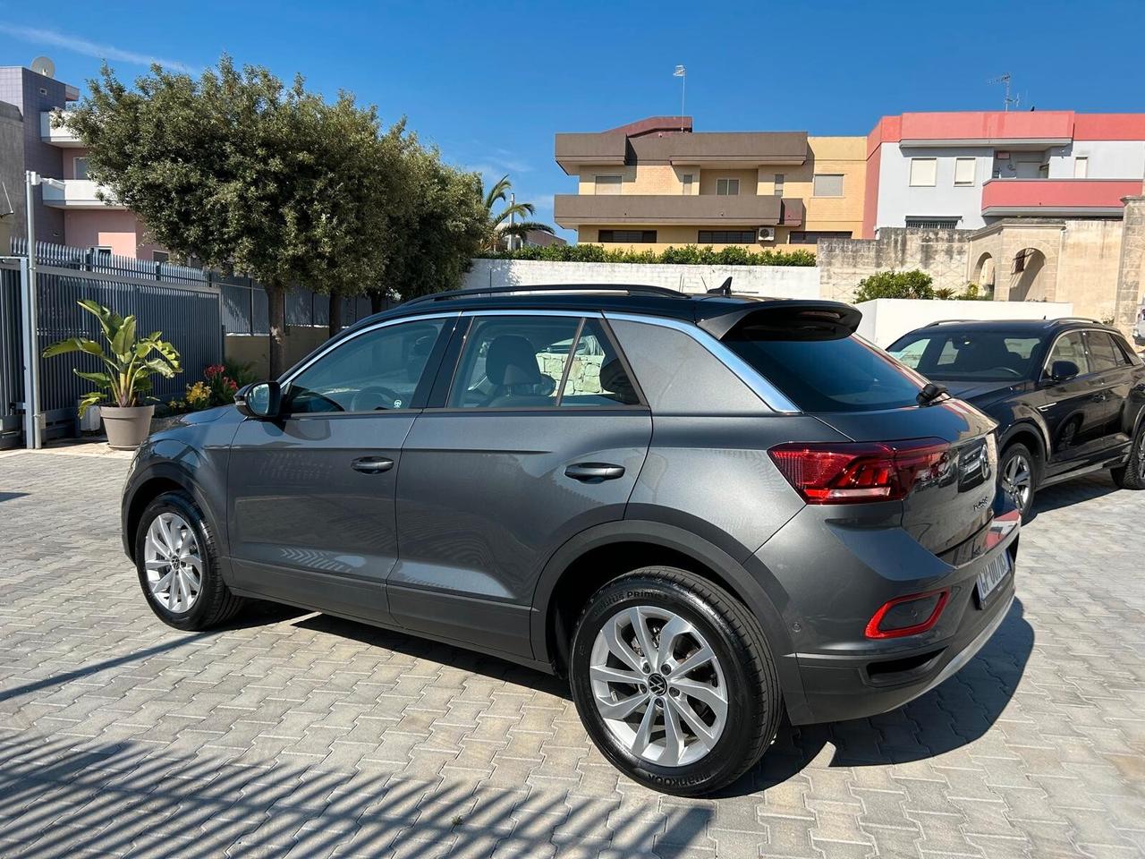 Volkswagen T-Roc 1.0 TSI Life