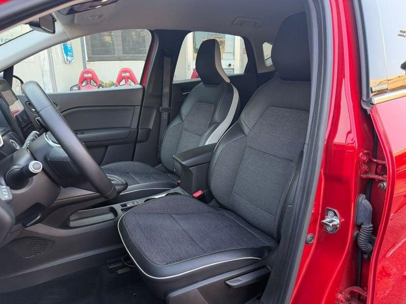 Renault Captur E-Tech plug-in hybrid 1.6 PHEV E-TECH 160cv INTENS