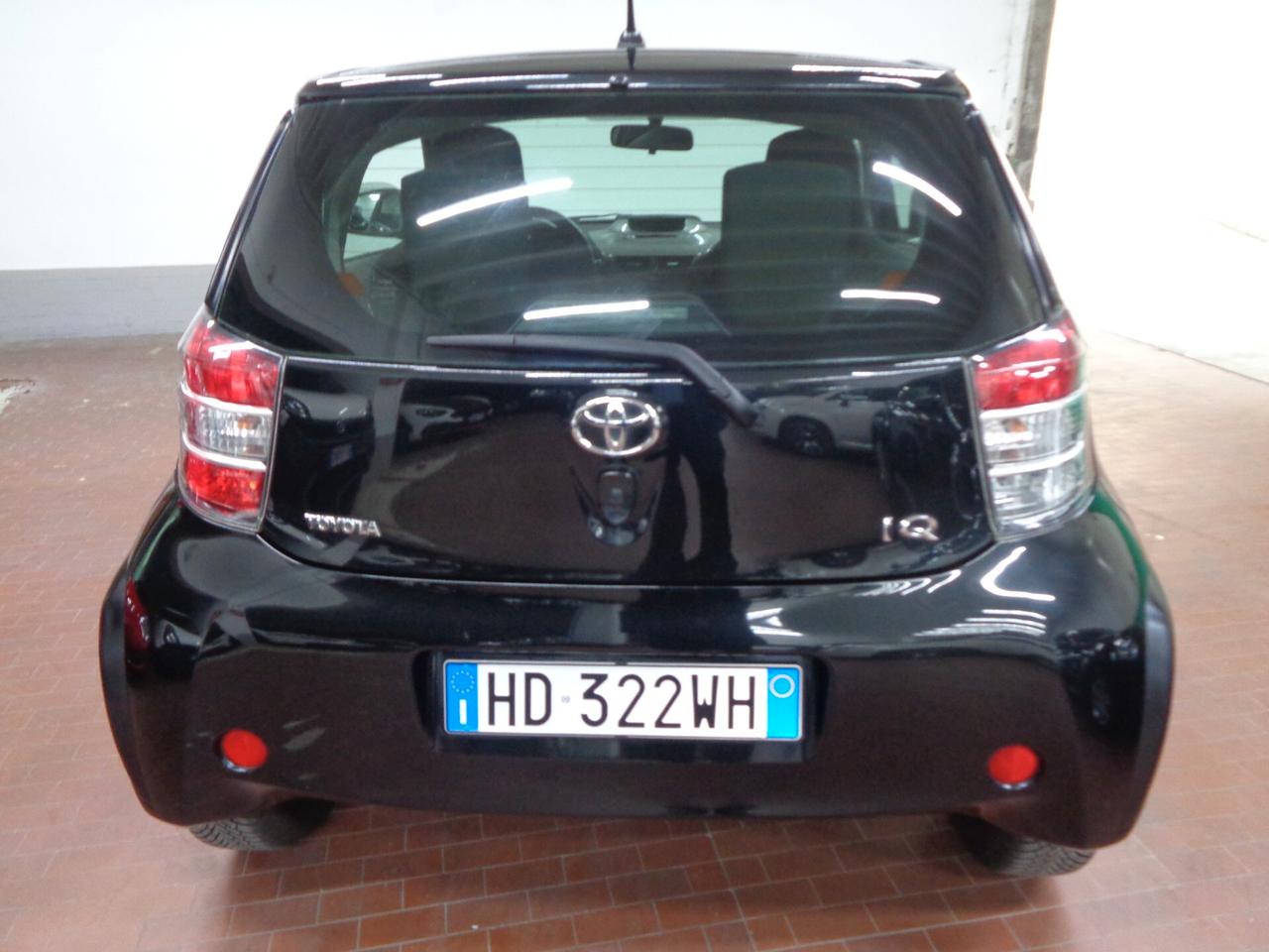 Toyota iQ 1.0 Sol