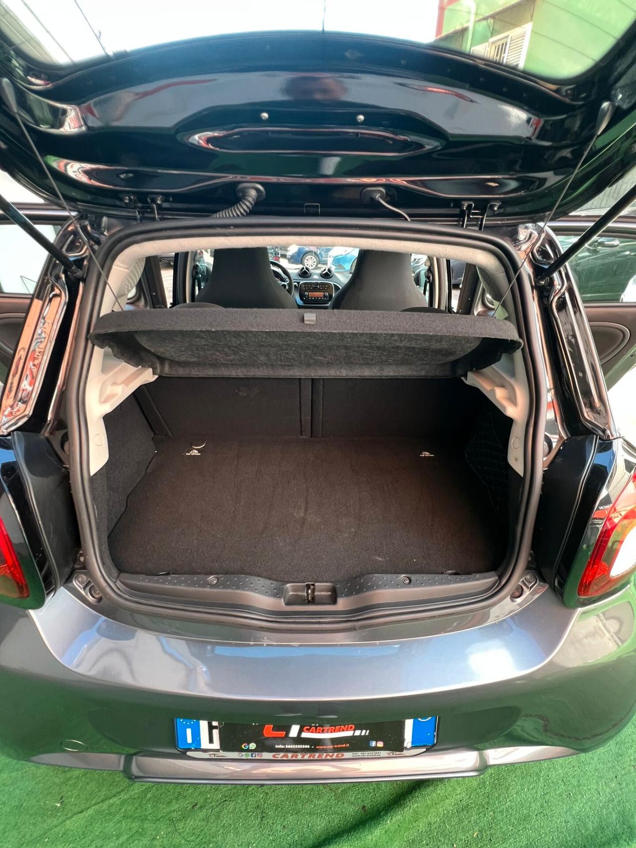 Smart ForFour 70 1.0 twinamic Superpassion