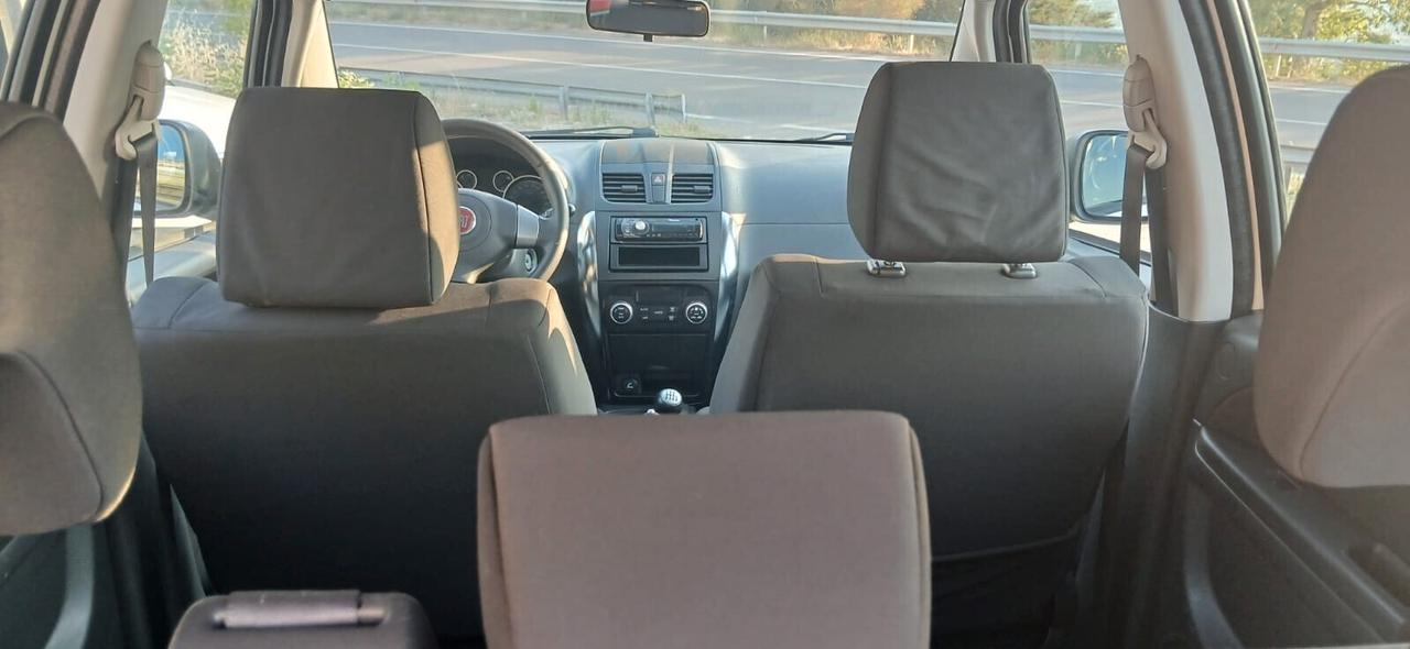 Fiat Sedici 2.0 Mjet 4x2 Emotion - 2014