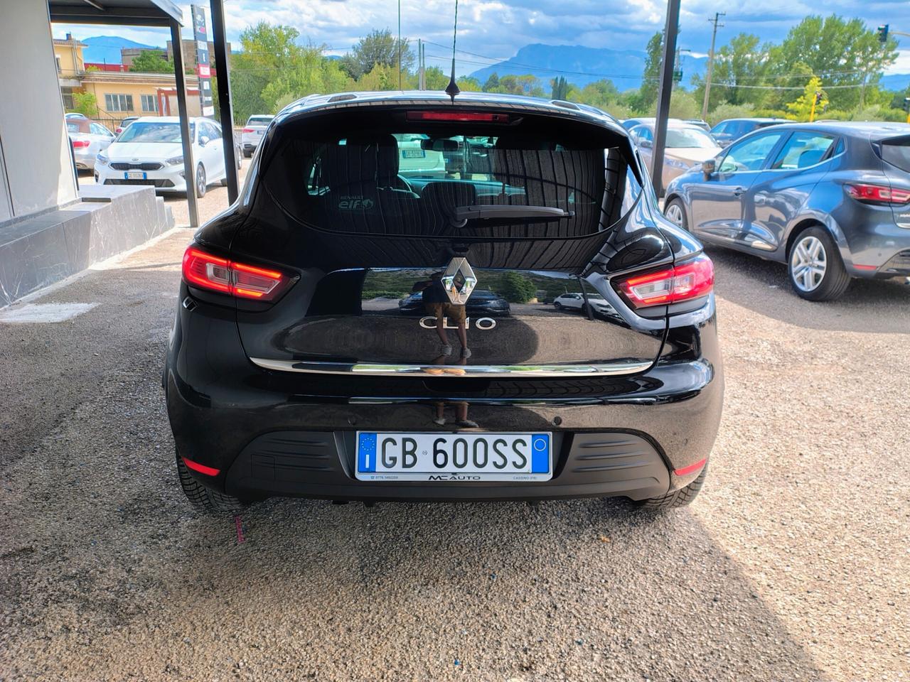 Renault Clio TCe 12V 90 CV 5 porte Moschino Life