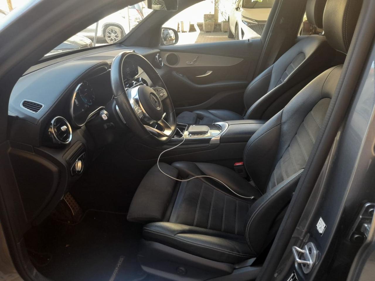 Mercedes-Benz GLC 220 Premium Plus #11059