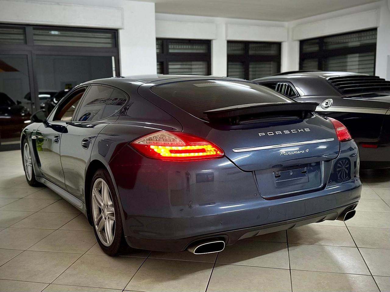 Porsche Panamera 3.6 4