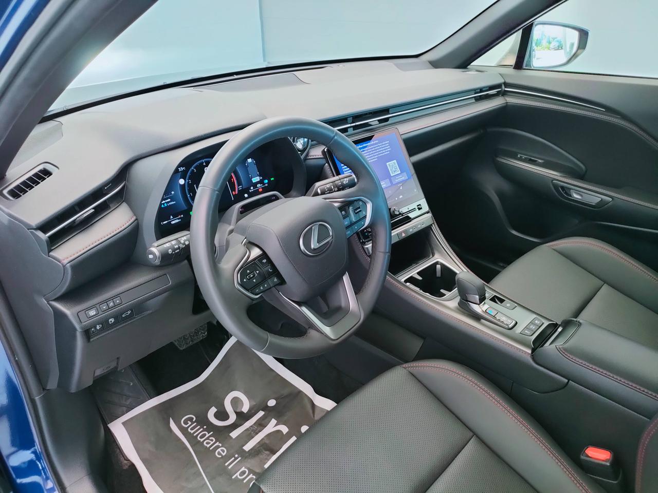 LEXUS LBX - LBX 1.5 hybrid Elegant 2wd