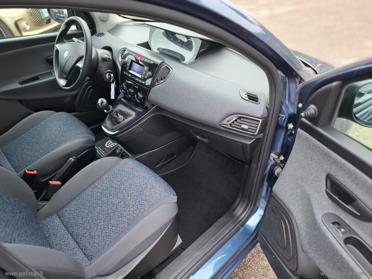 LANCIA Ypsilon 1.0 FireFly 5pS&S Hyb. Eco Silv.