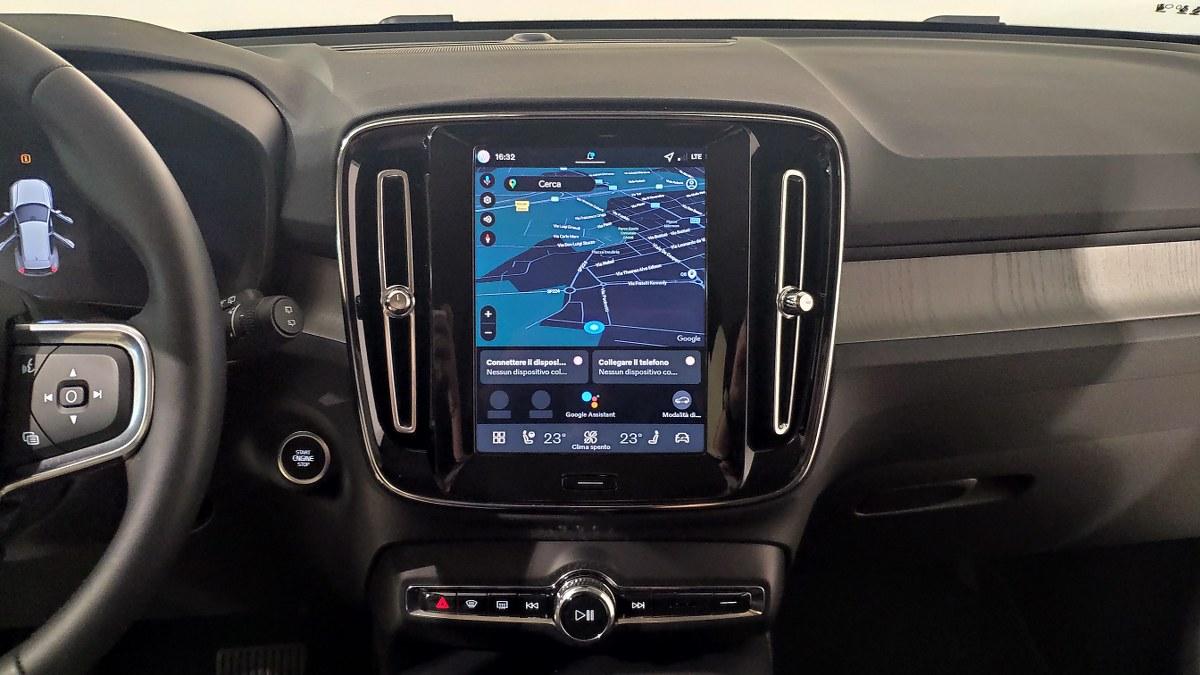 VOLVO Xc40 B3 Mild Hybrid Automatico Core