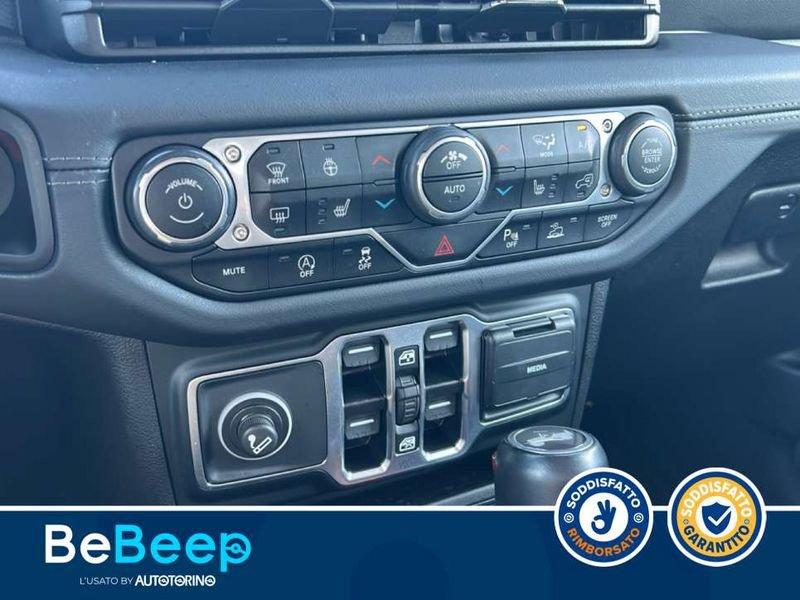 Jeep Wrangler UNLIMITED 2.0 TURBO SAHARA AUTO
