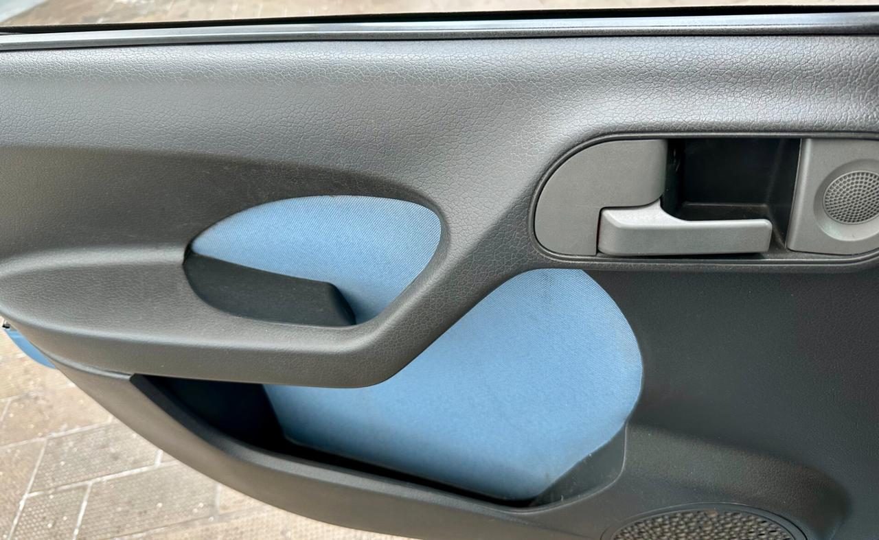 Fiat Panda 1.2 Benz/Metano di serie. Uni Propriet, distrib e friz nuovi