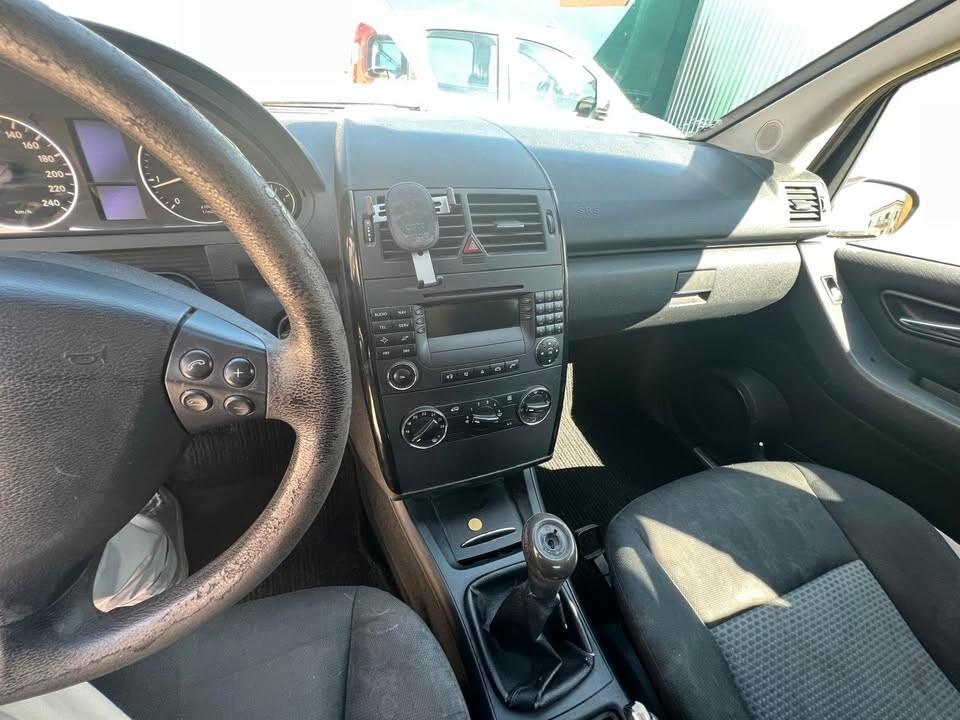 Mercedes-benz A 140 150 Classic Basic