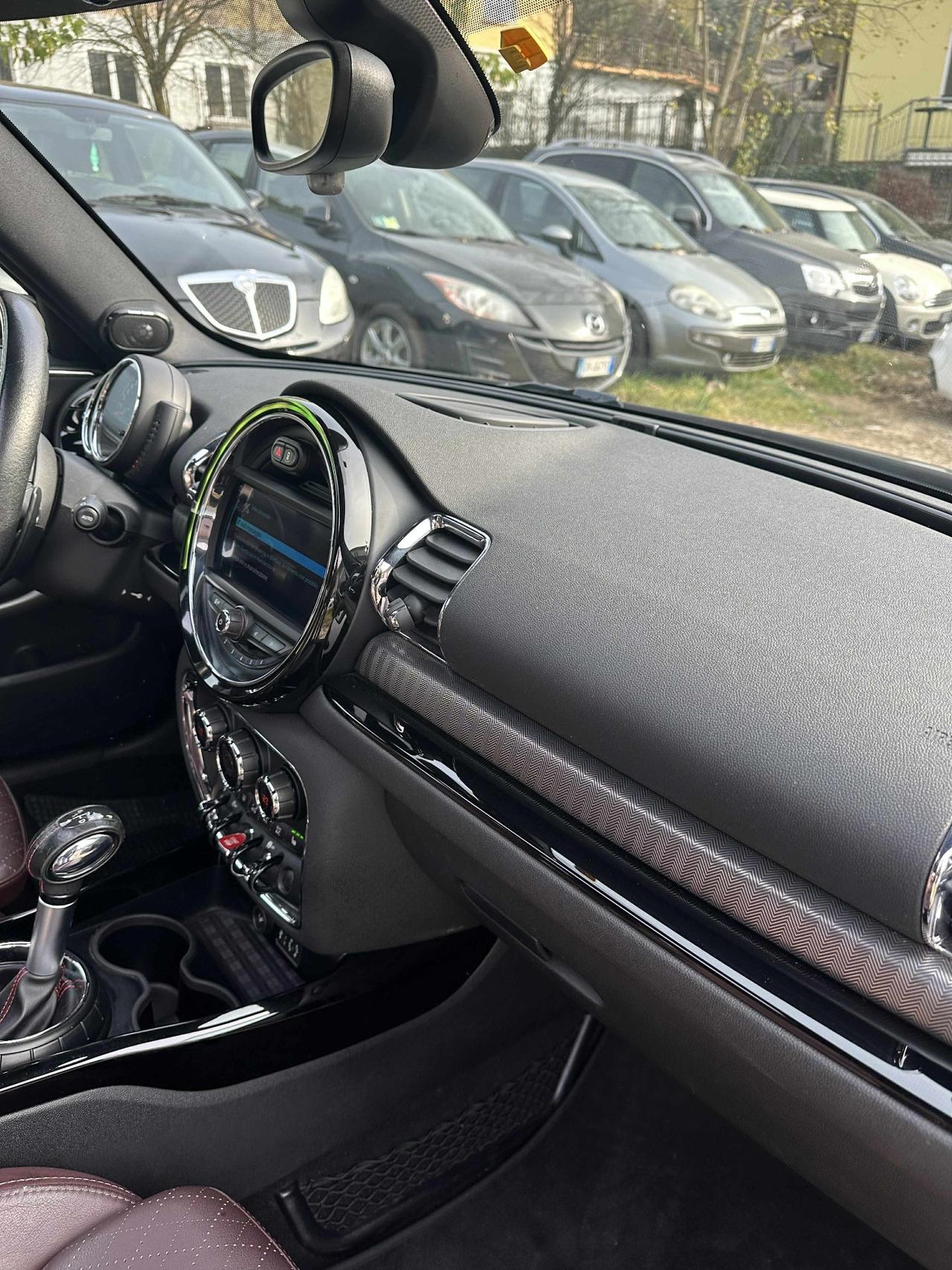 Mini CLUBMAN JOHN COOPER WORKS UNICOPR KMCERT