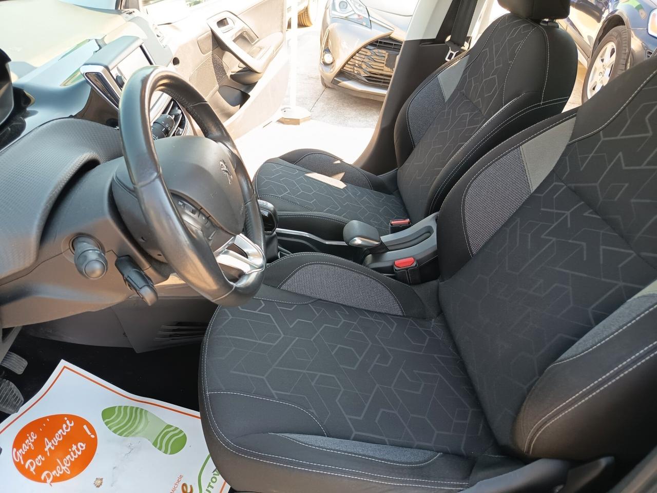 Peugeot 2008 BlueHDi 100 Active