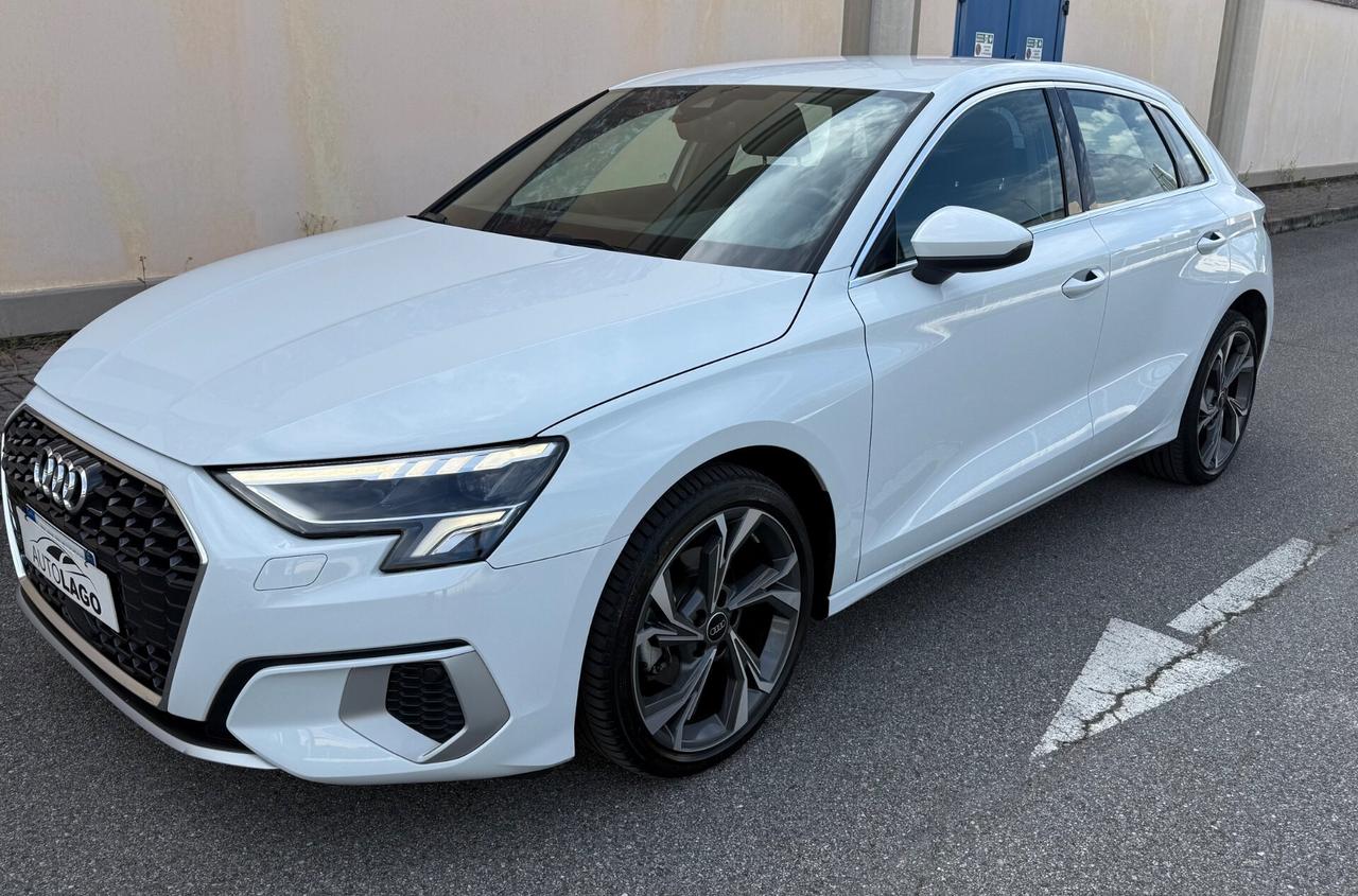 Audi A3 SPB 2.0 TDI S tronic Business .. 2022