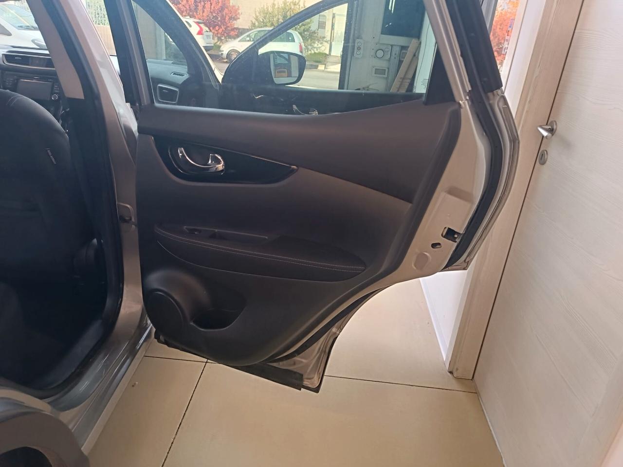 Nissan Qashqai 1.5 dCi Tekna