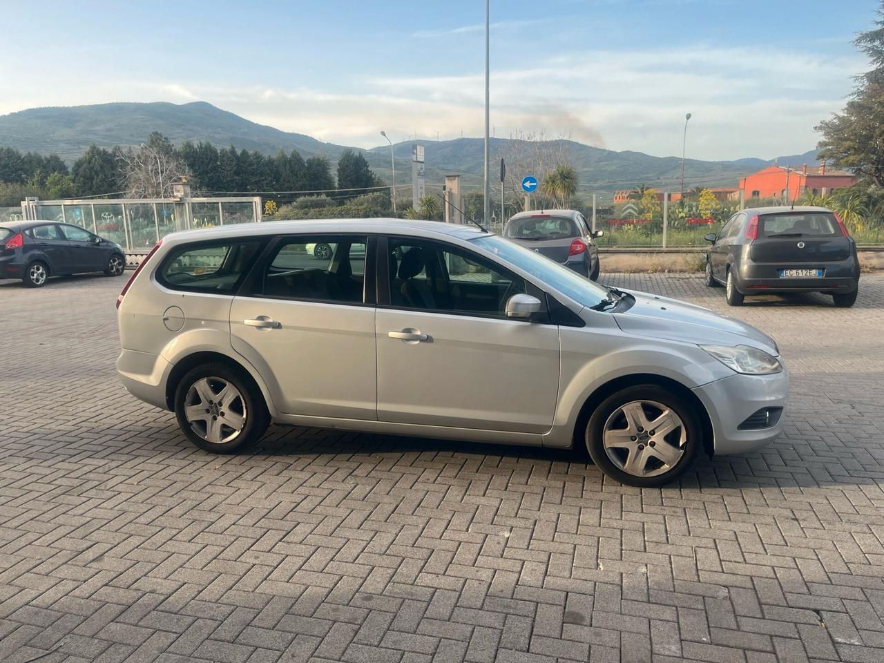 Ford Focus Focus 1.6 TDCi (110CV) 5p. SW Gancio di traino estraibile