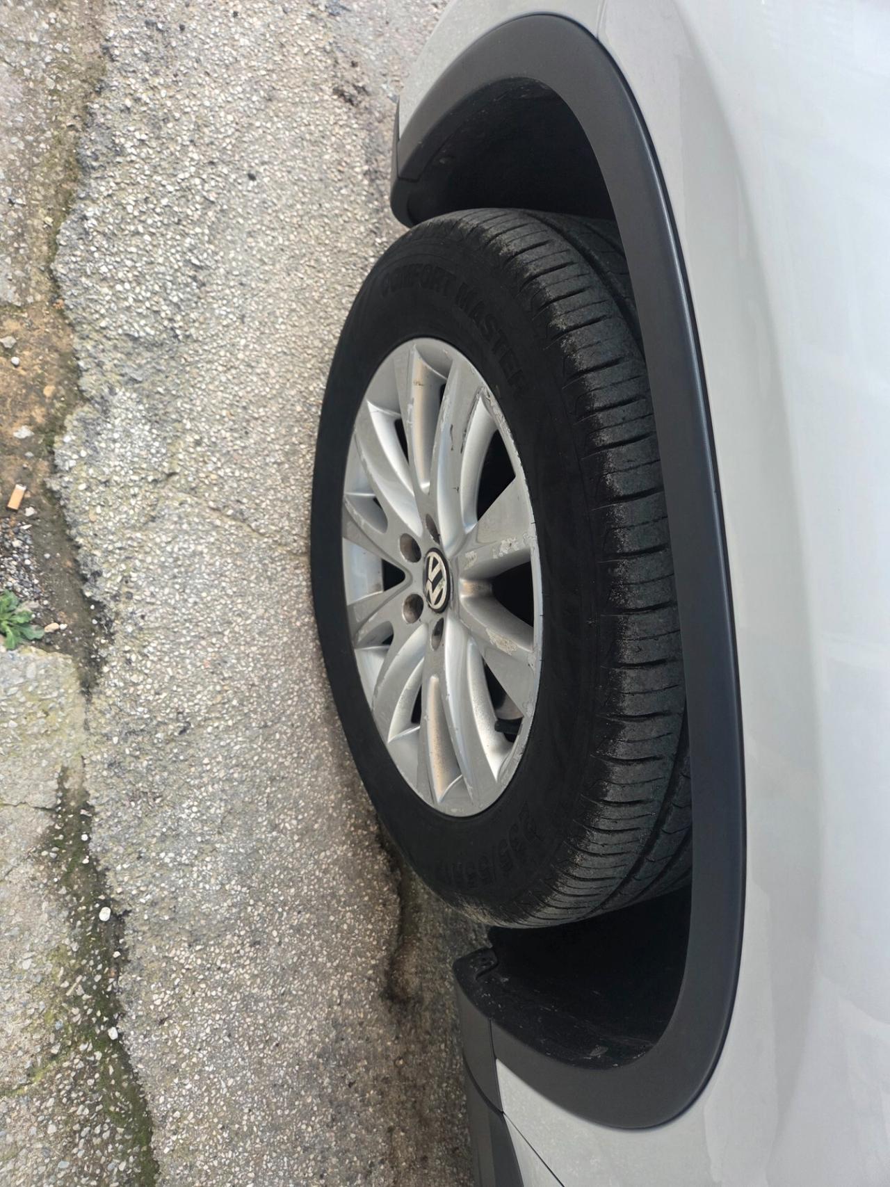 VW TIGUAN 2.0 TDI 140 CV 2 RUOTE MOTRICI ANNO 2010 KM CERT