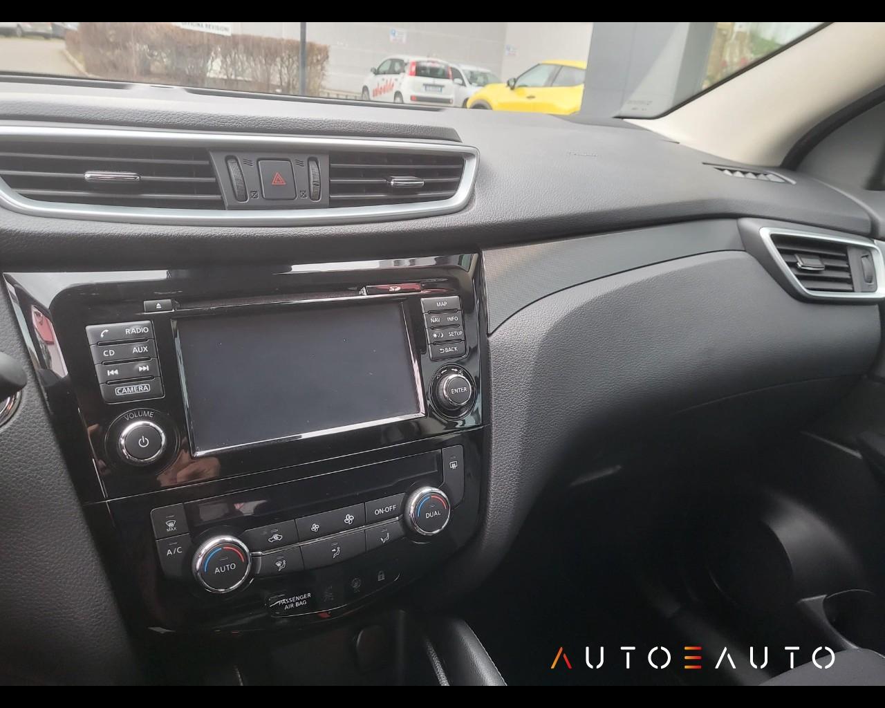 NISSAN QASHQAI 1.6 DCI N-CONNECTA 2WD 130CV