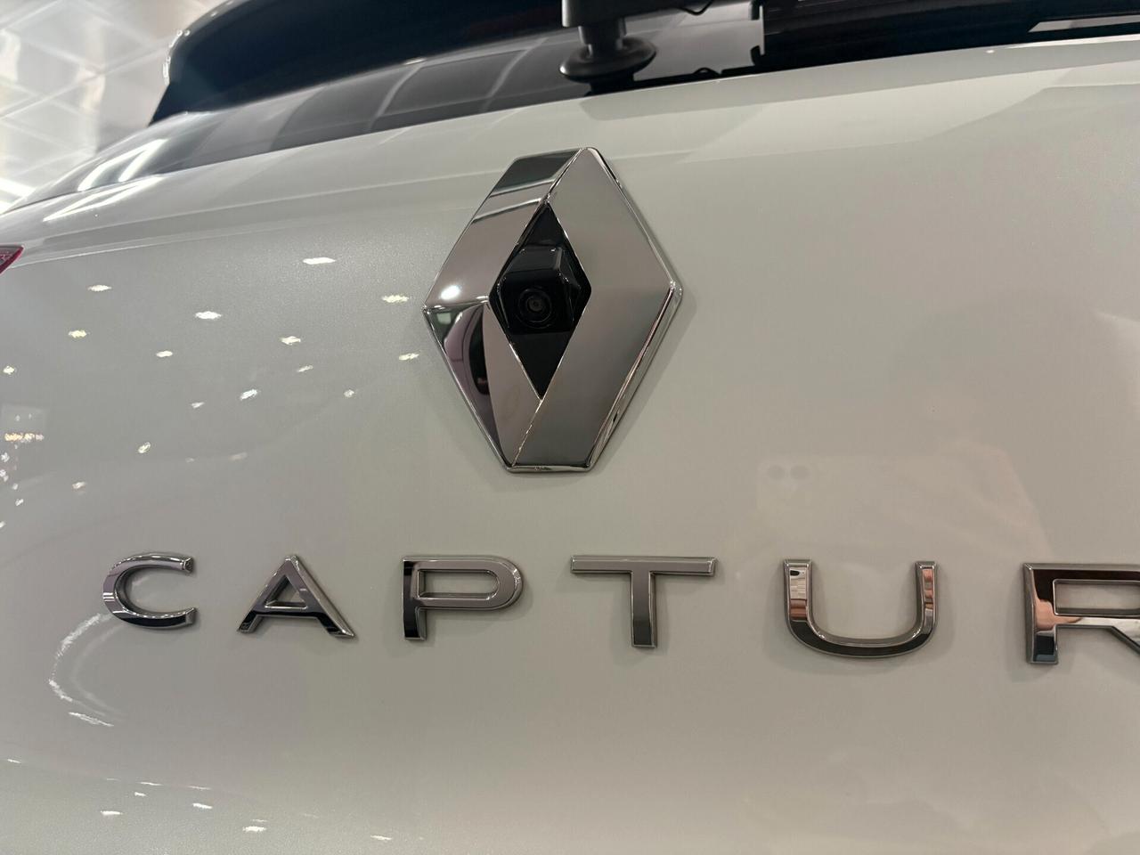 Renault Captur 1.6 E-Tech HEV Full Hybrid 145cv RS Line ITALIANA