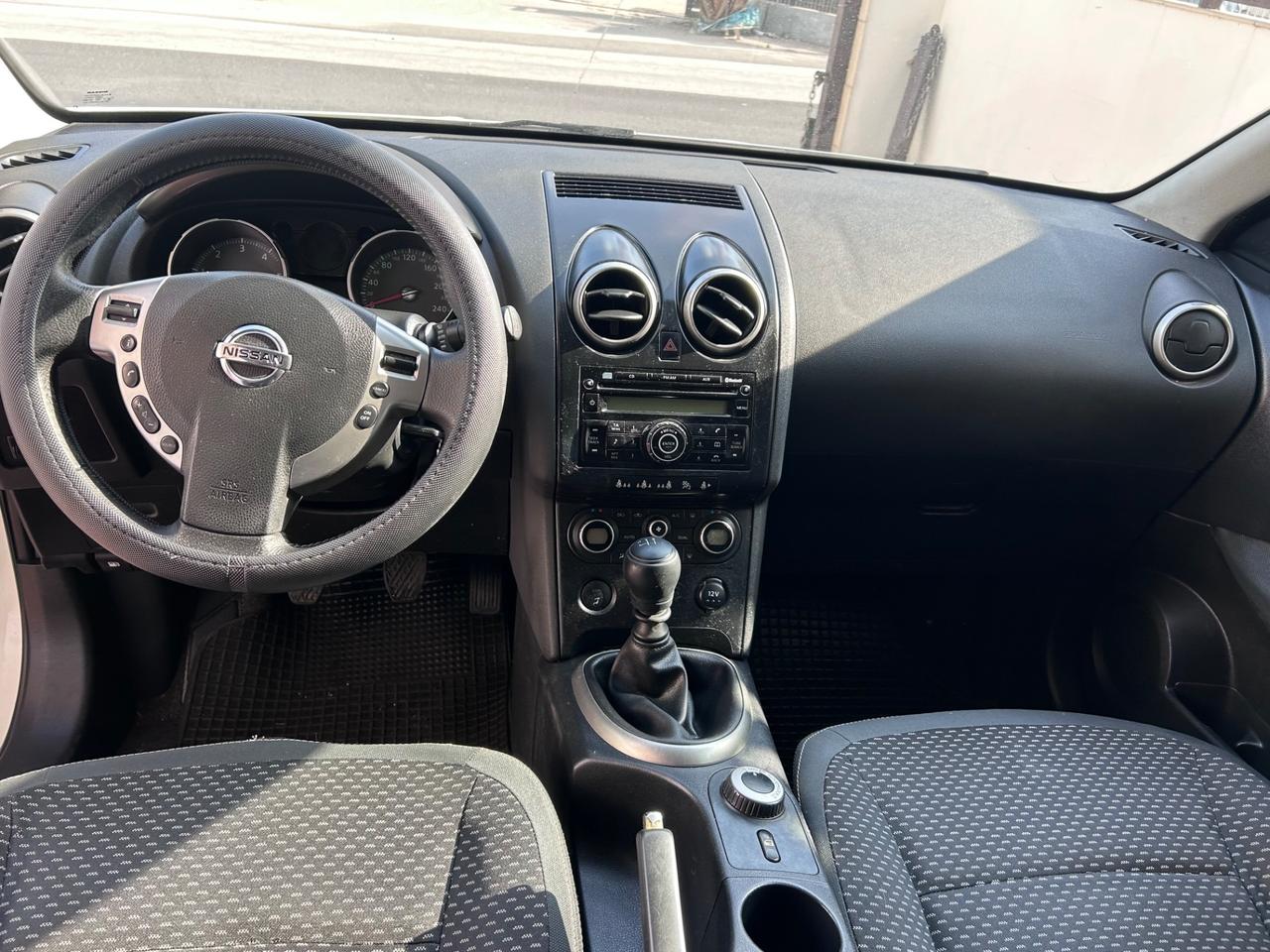 Nissan Qashqai 2.0 dCi DPF 4WD Tekna