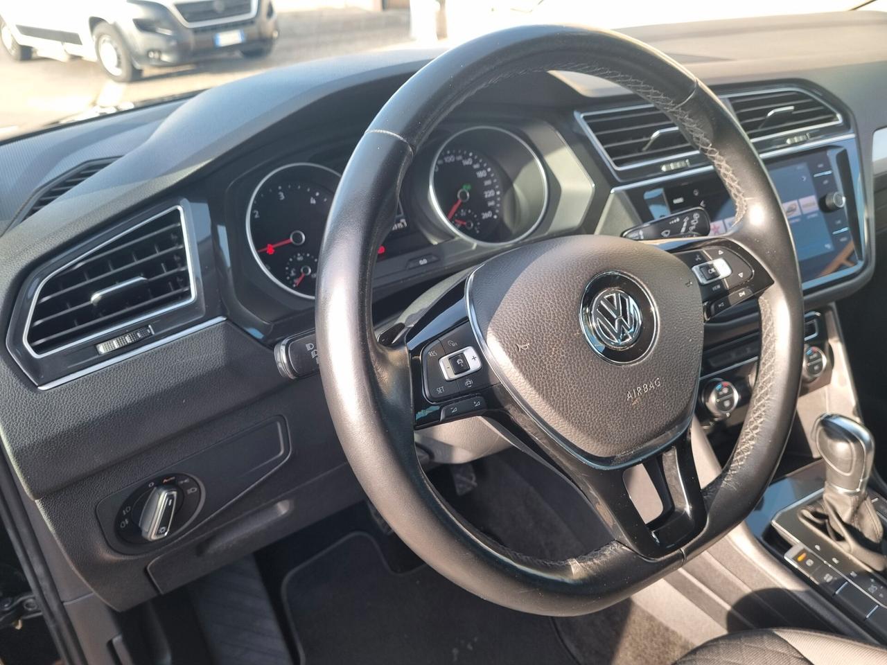 Volkswagen Tiguan 2.0 TDI SCR DSG Business BlueMotion Technology