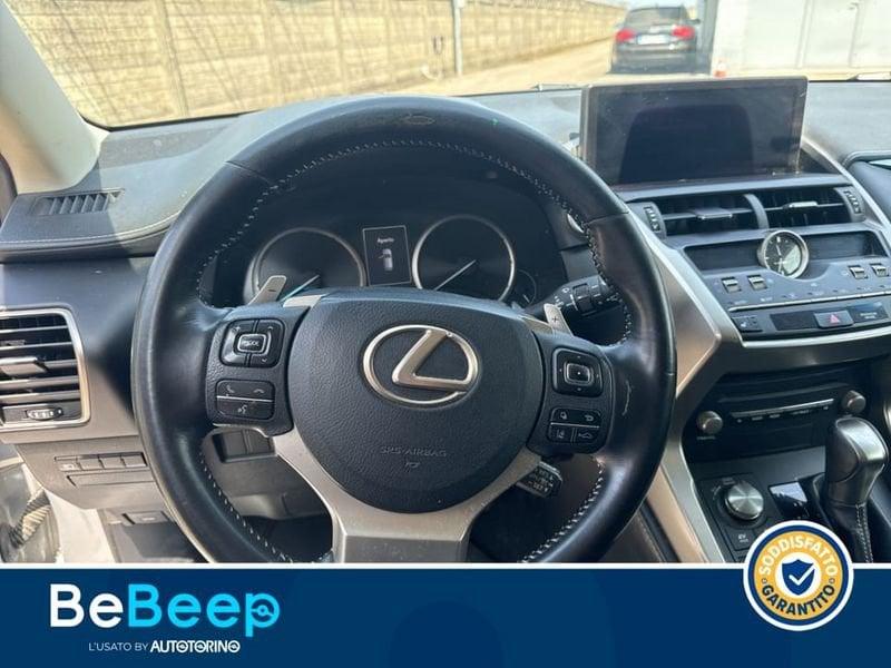 Lexus NX 300H 2.5 EXECUTIVE 4WD CVT