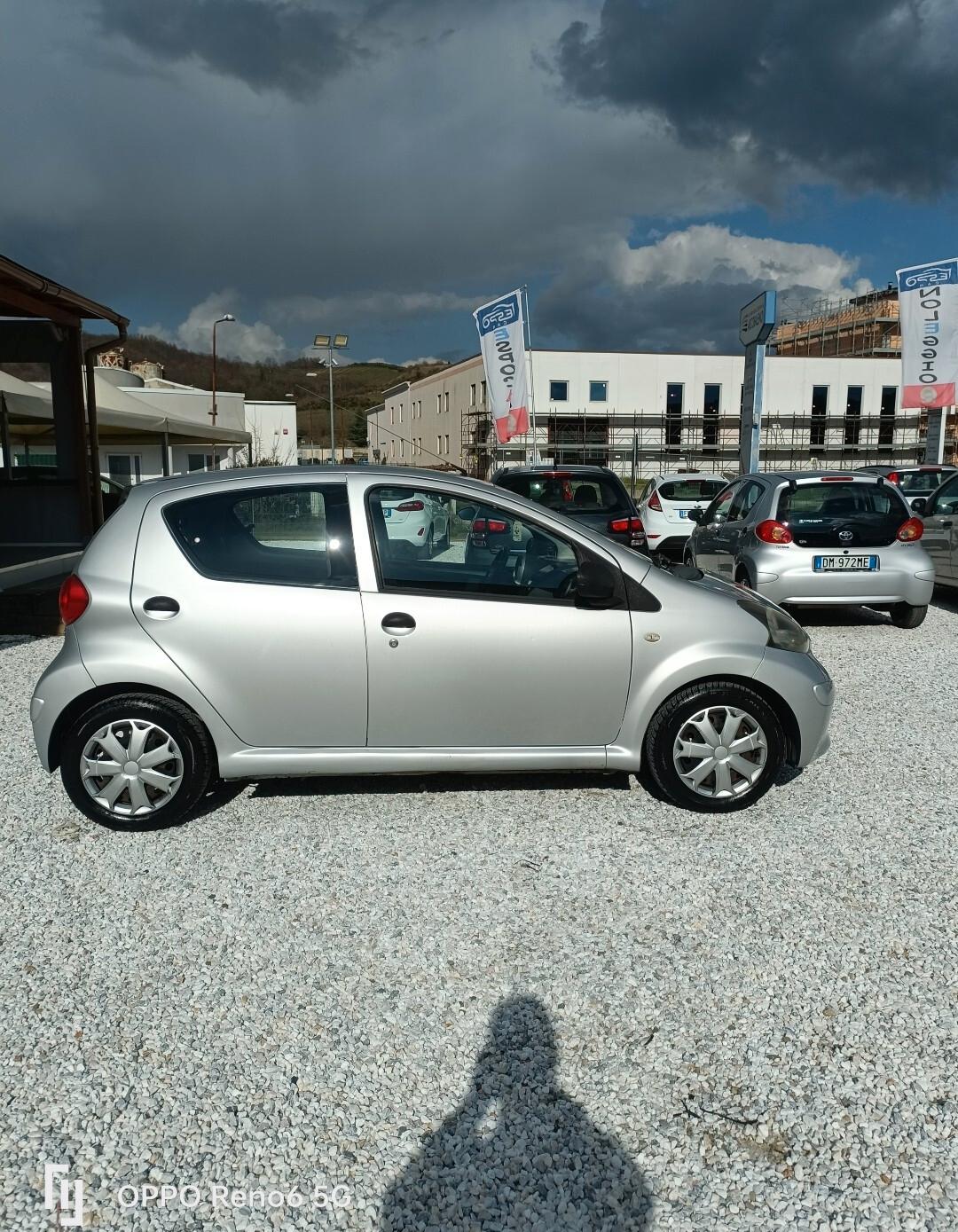 Toyota Aygo 1.0 12V VVT-i 5 porte