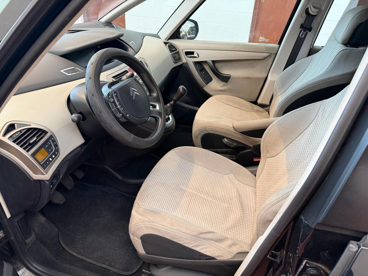 Citroen C4 Picasso Grand 1.8 Perfect Bi Energy M