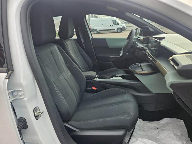 LANCIA Ypsilon Hybrid e-DCT