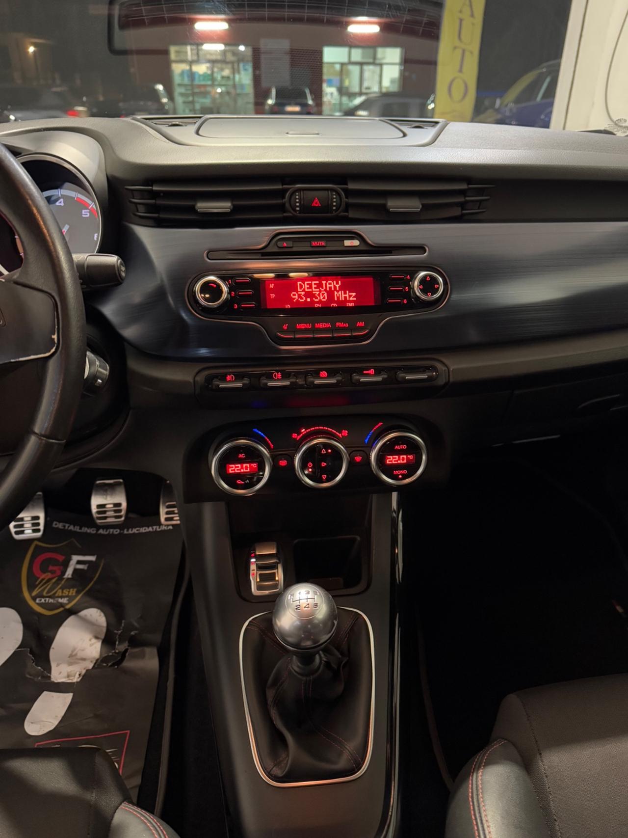 Alfa Romeo Giulietta 1.6 JTDm-2 105 CV Distinctive