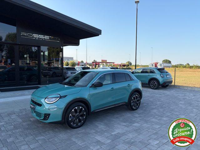 FIAT 600 Hybrid DCT MHEV La Prima ANCHE NEOPATENTATI