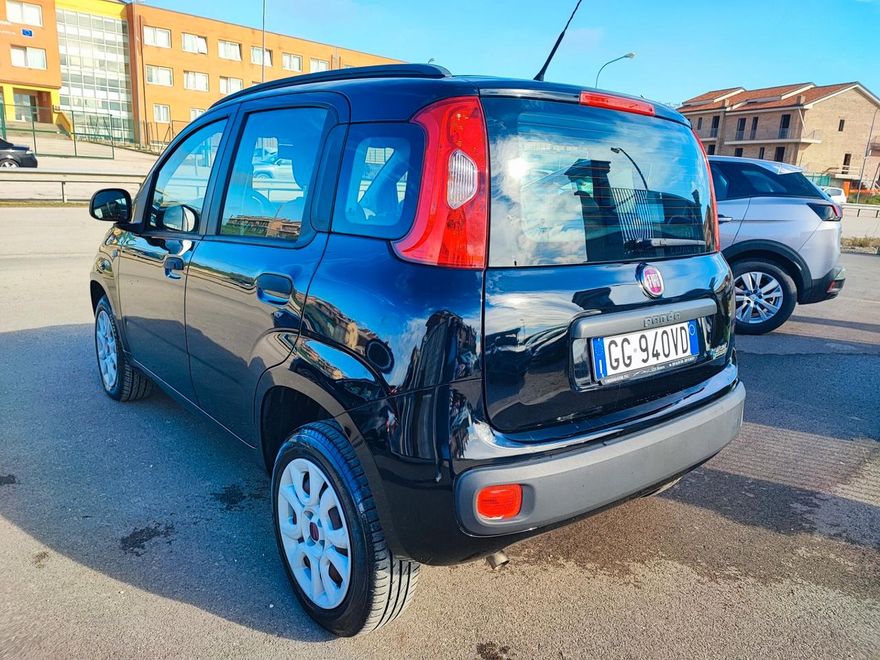 Fiat Panda 0.9 TwinAir Turbo Natural Power Lounge