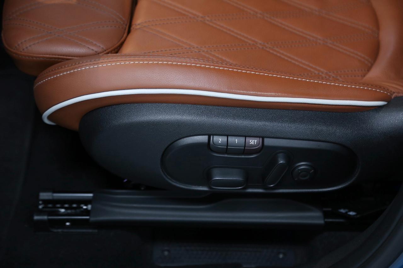 Mini Countryman Cooper SD ALL4 Yours auto