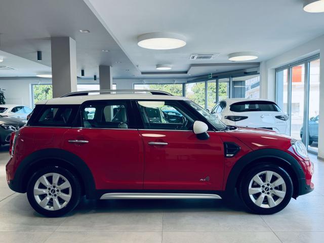 MINI Cooper SD Countryman 2.0 Hype all4 auto