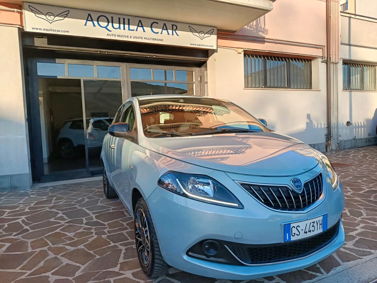 Lancia Ypsilon 1.0 FireFly 5 porte S&S Hybrid Platino