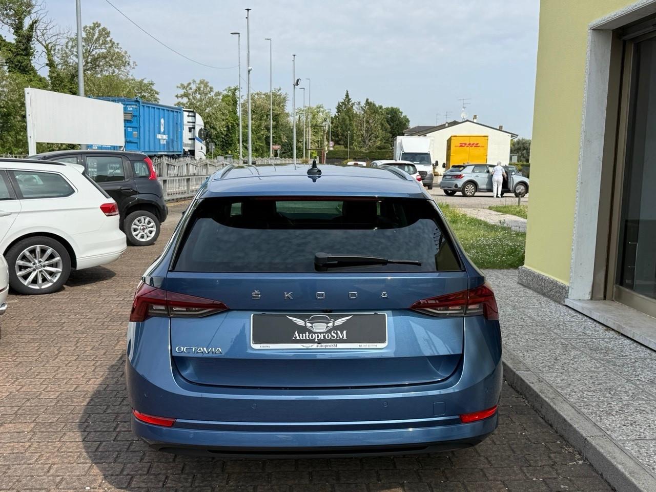 Skoda Octavia 2.0d DSG Style KEYLESS/UNIPRO/STORICO/GARANZIA