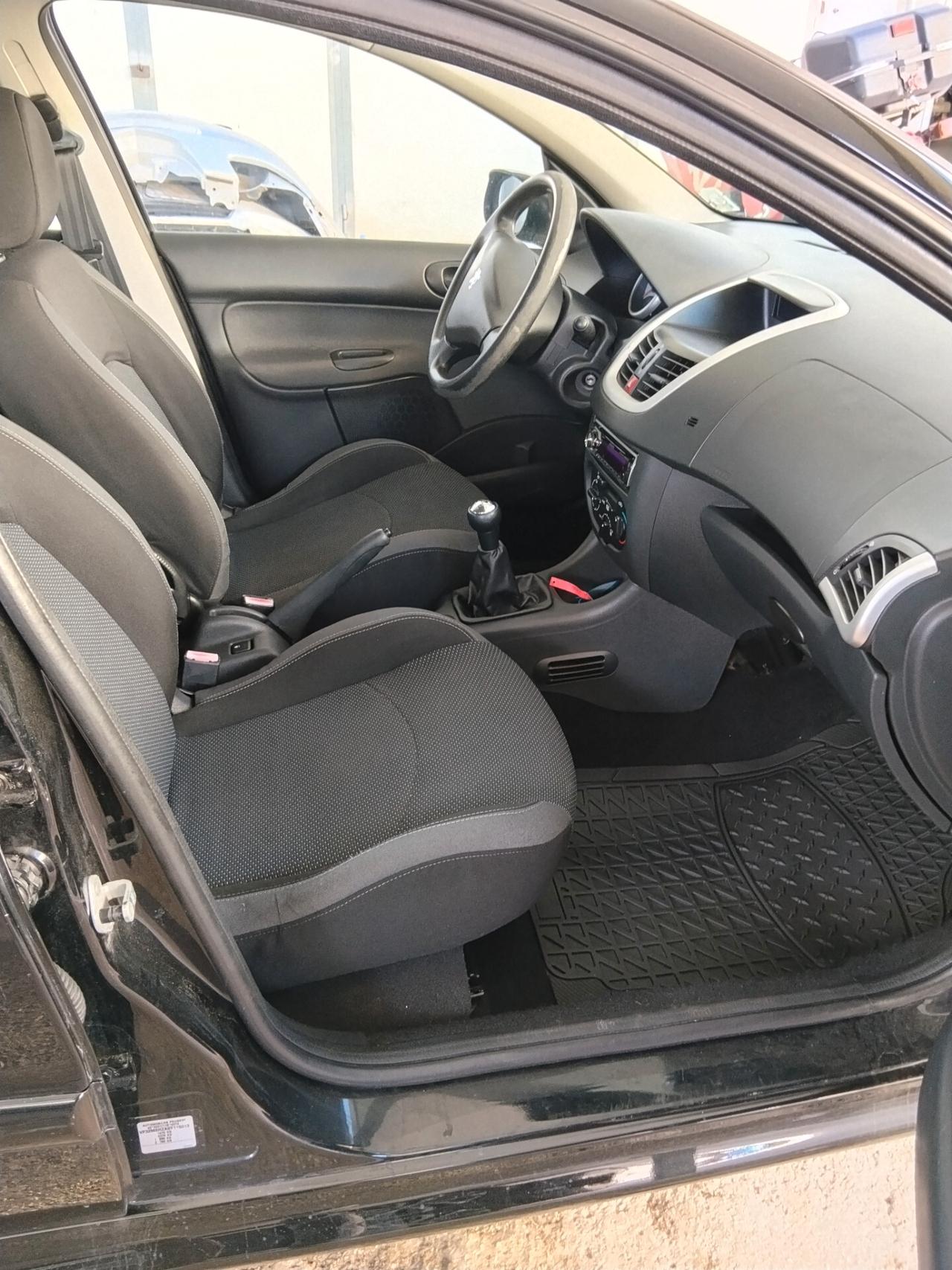 Peugeot 206 Plus 1.4 HDi 70CV 5p. Trendy