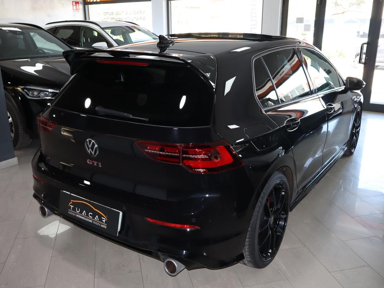 Volkswagen Golf GTI Ultimate 2.0 TSI GTI #10150