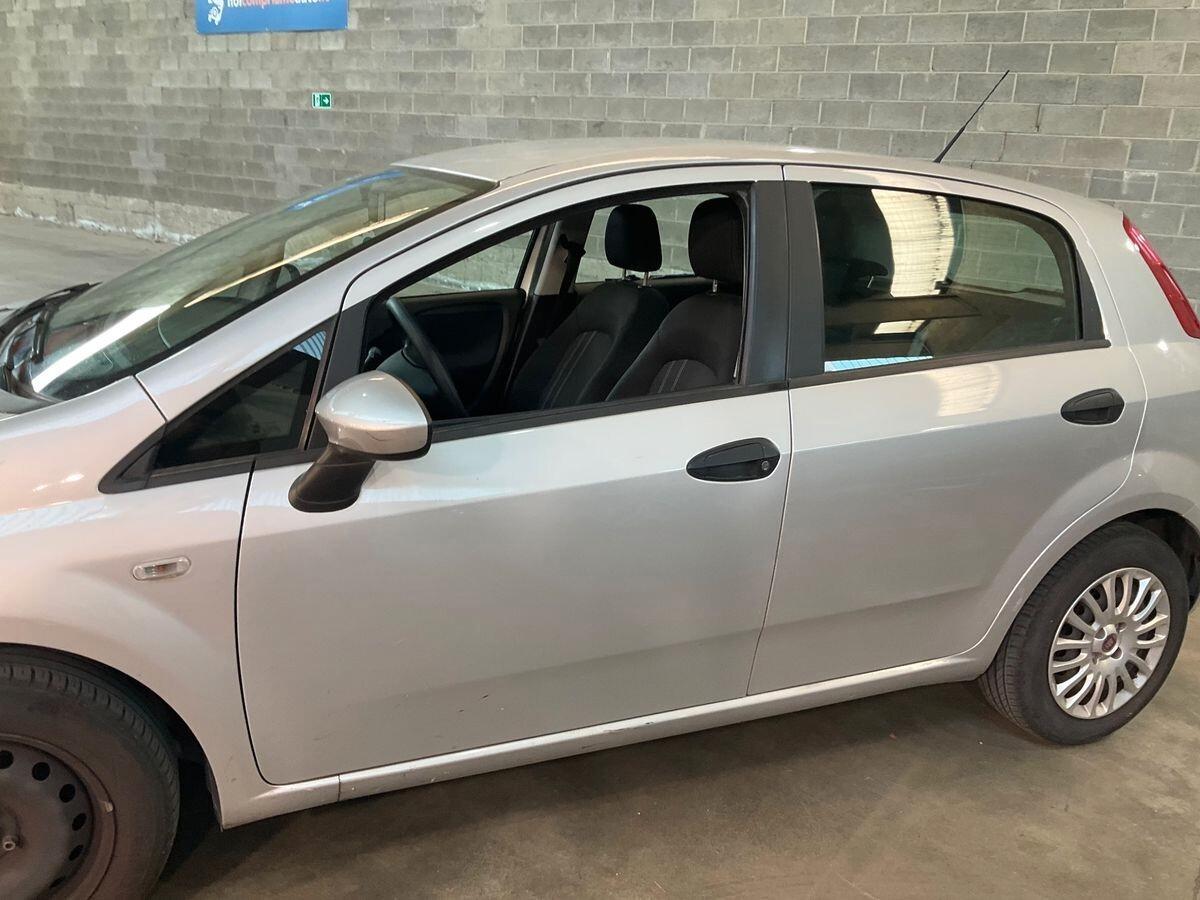 Fiat Punto 1.3 MJT II 75 CV 5 porte Street