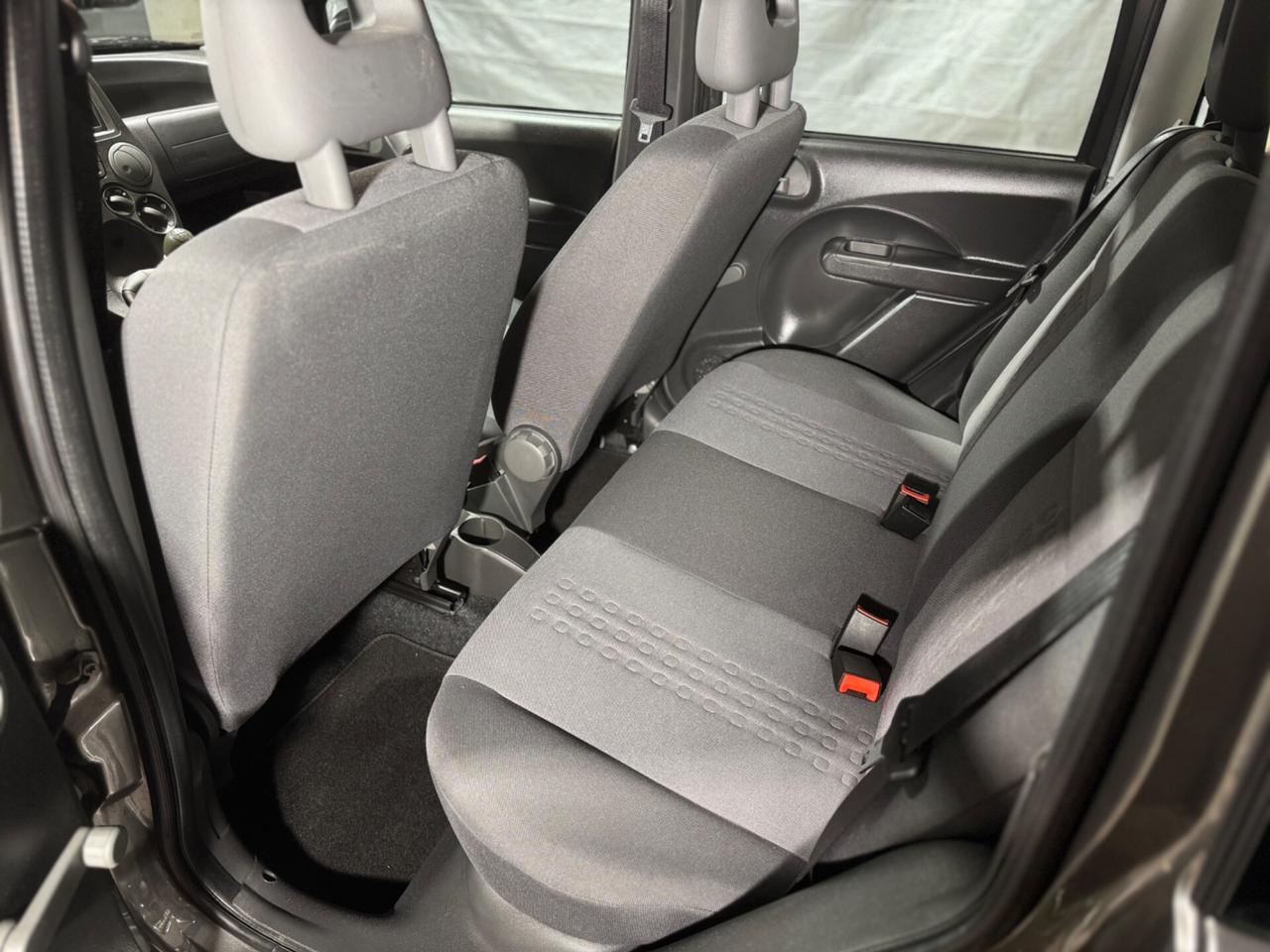 Fiat Panda 1.2 KM 30.000 NEOPATENTATI