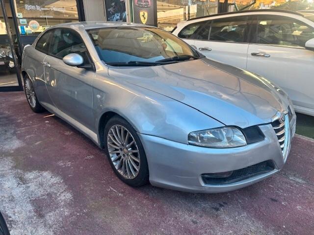 Alfa Romeo GT 1.9 MJT anche permuta o scambi0